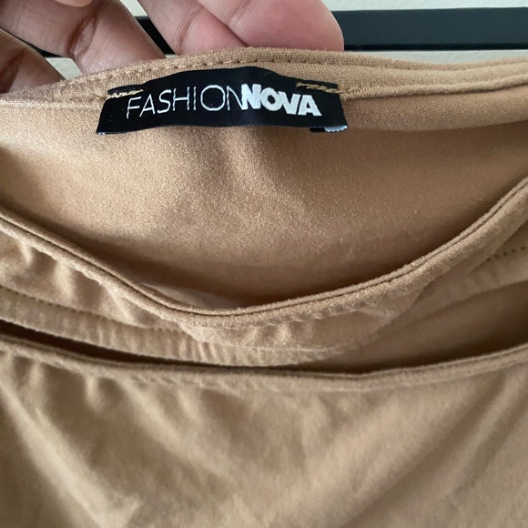 Fashion Nova Show some knowledge off shoulder bodysuit - mocha - Picture 11 of 12